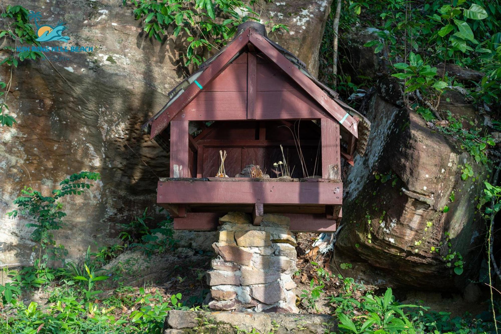 Koh Rong Hill Beach Resort Derm Tkov Village Zewnętrze zdjęcie