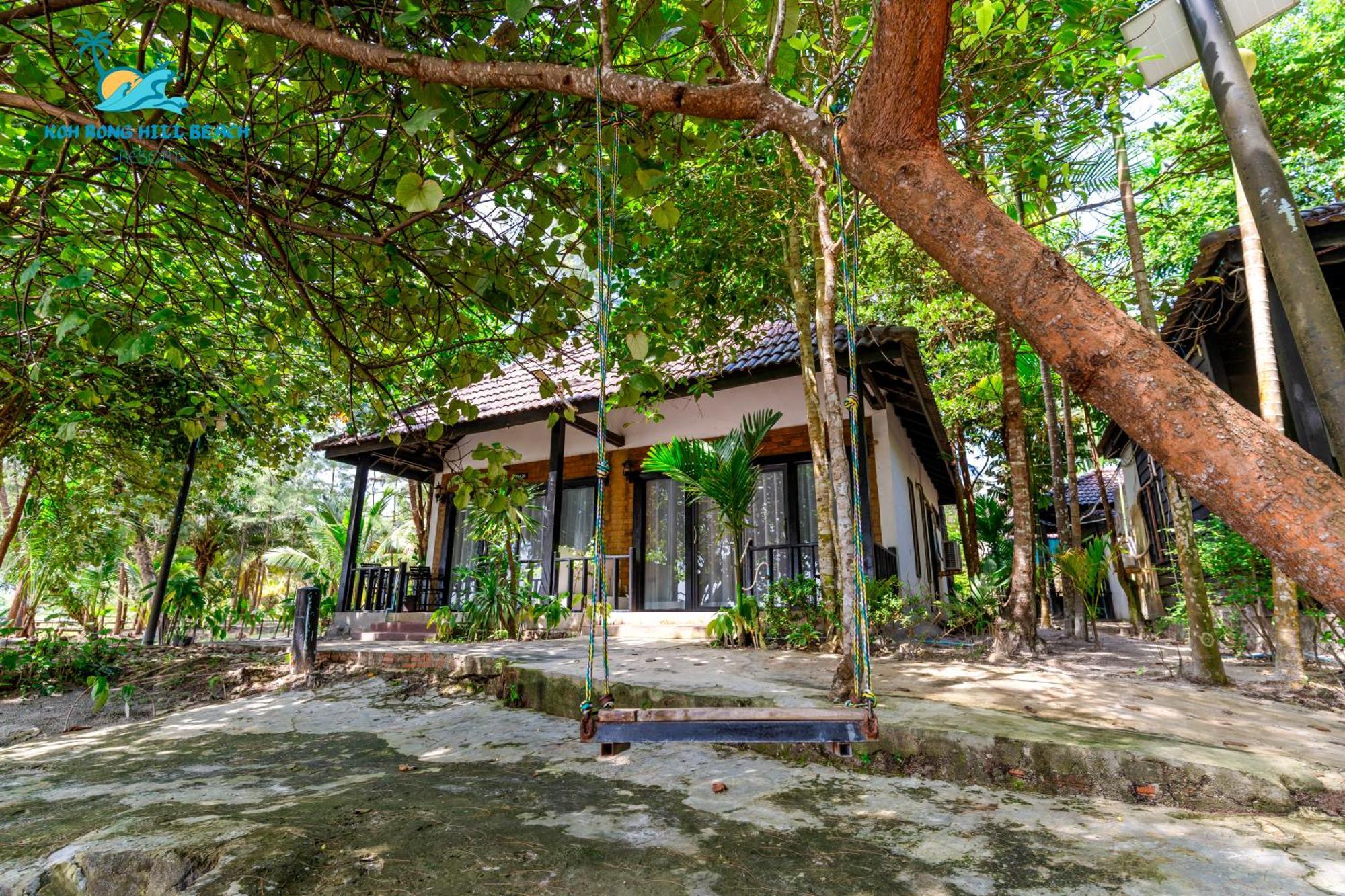Koh Rong Hill Beach Resort Derm Tkov Village Zewnętrze zdjęcie